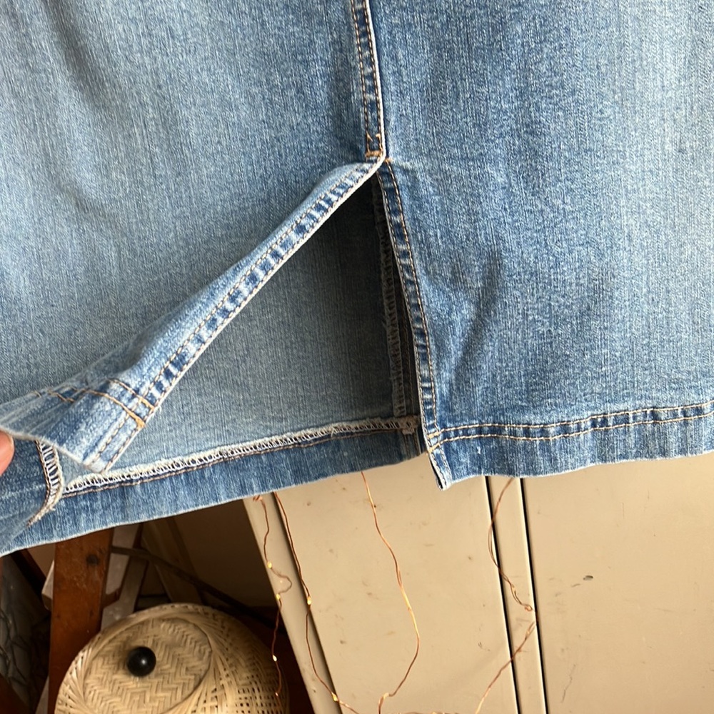 Front Slit Denim Skirt - Picture 6 of 6